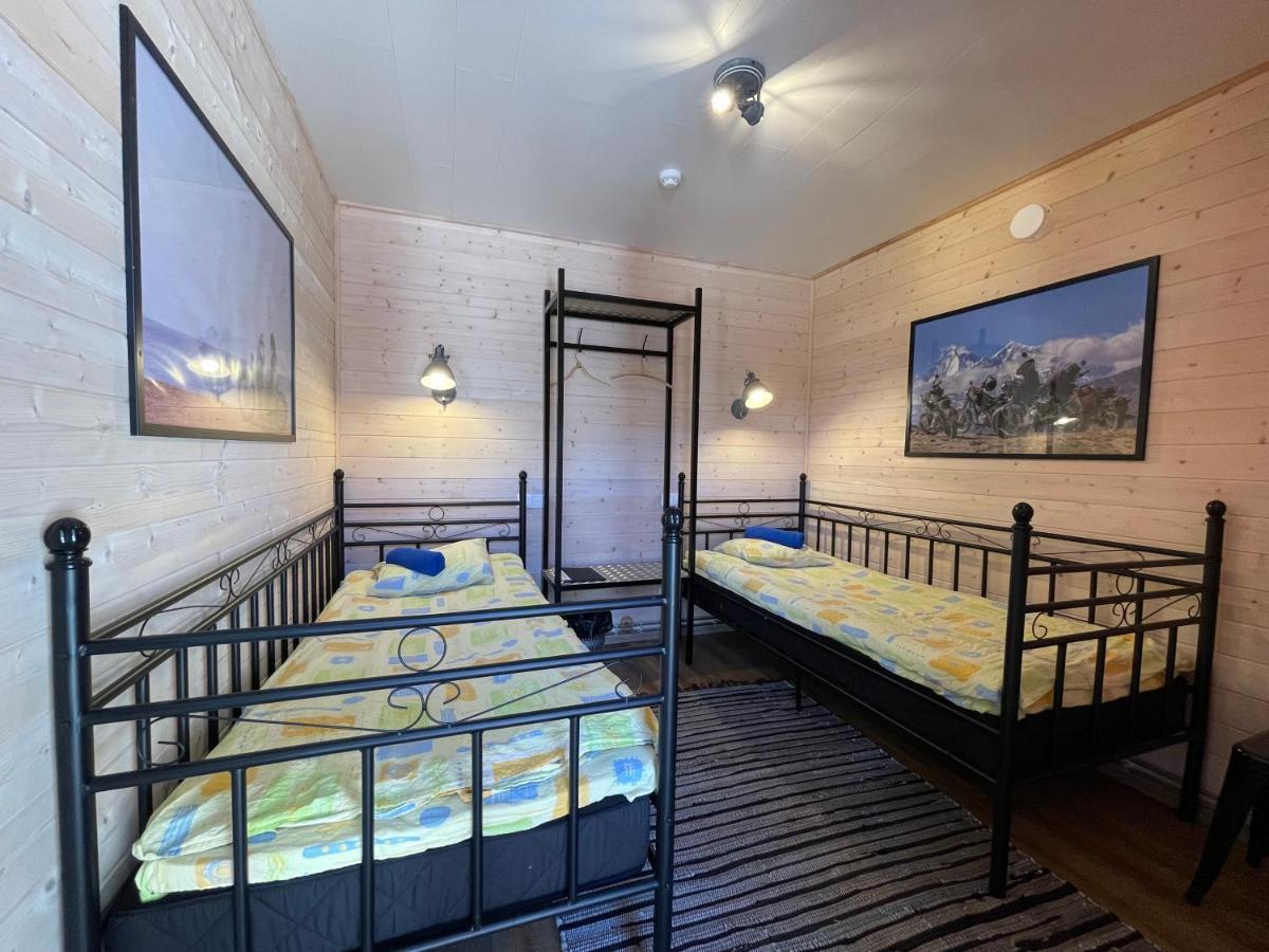 Aleksandri Guesthouse Pärnu Buitenkant foto